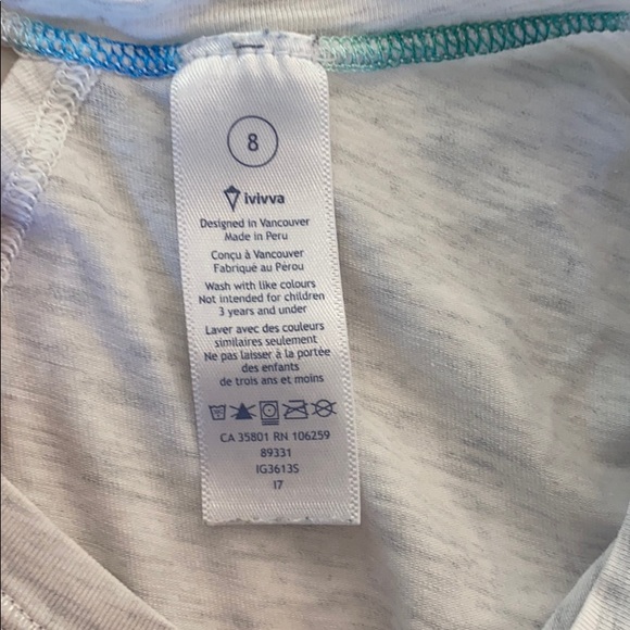 T-Shirt - Picture 3 of 3